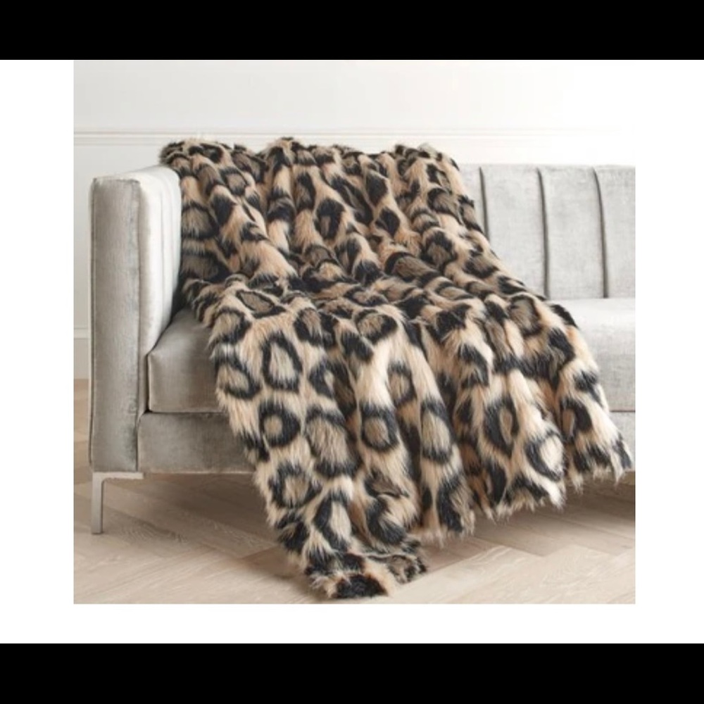 Leopard Throw